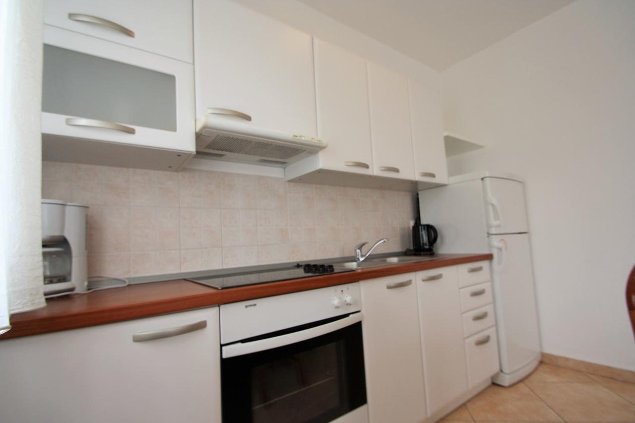 Apartment Bilic With Balcony 포레치 외부 사진